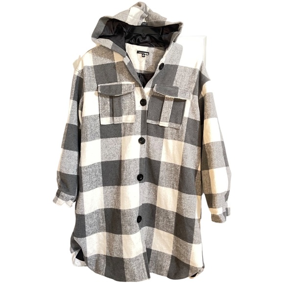 Fashion nova oversized gray and white coat size small - Picture 5 of 9